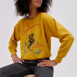 Daydreamer Lee X Vintage Inspired Sweatshirt